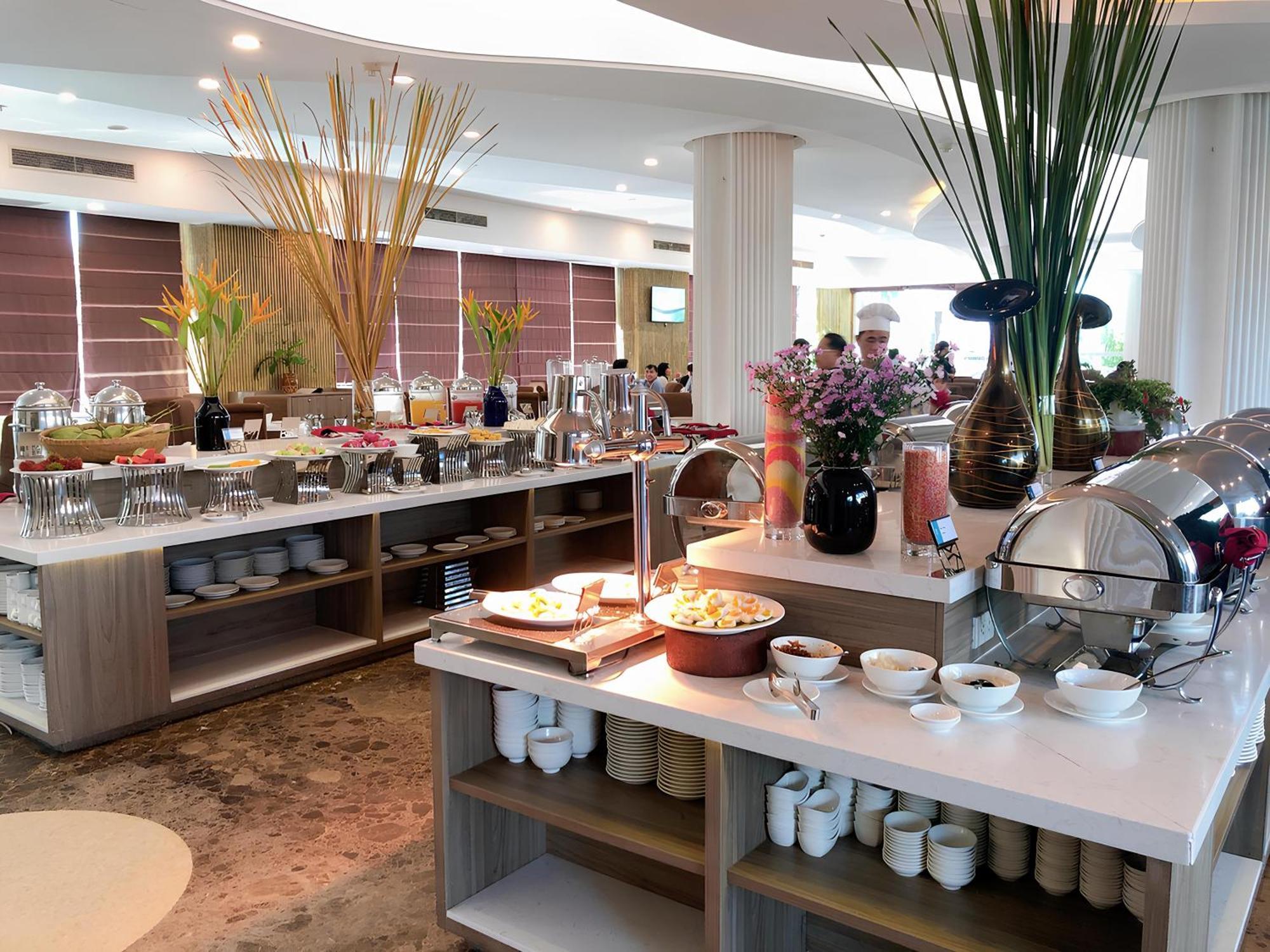 Muong Thanh Holiday Muine Hotel Mui Ne Exterior photo
