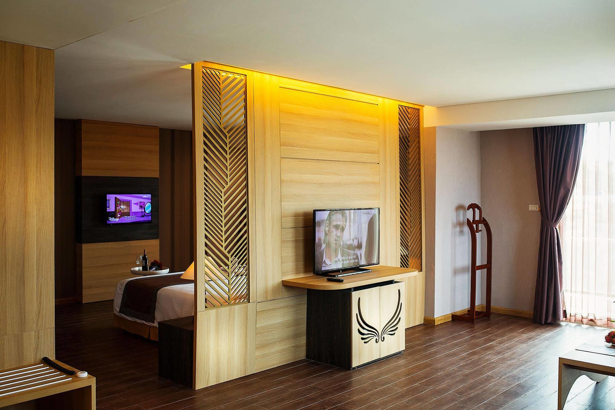 Muong Thanh Holiday Muine Hotel Mui Ne Exterior photo
